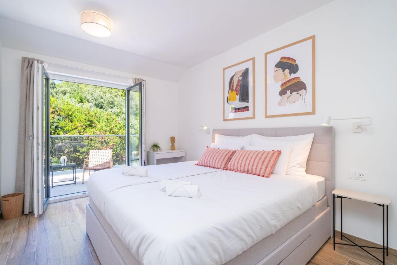 Luxumbra With Terrace And Free Parking Apartment *