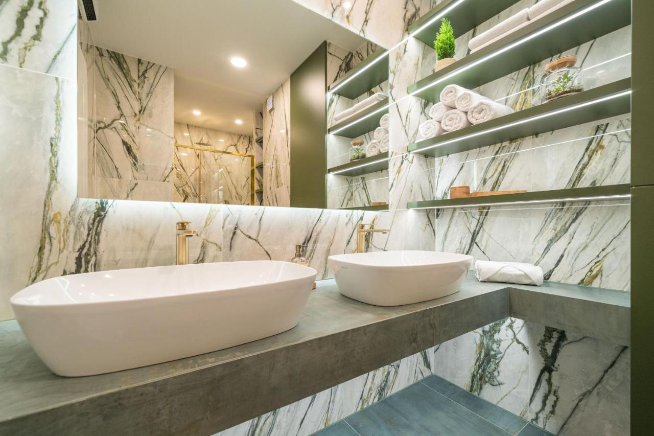 Apartmán Luxumbra With Terrace And Free Parking