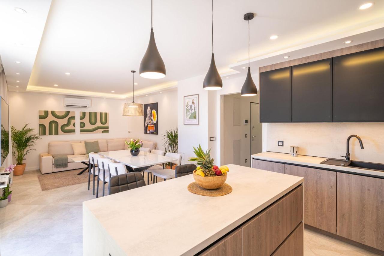 Luxumbra With Terrace And Free Parking